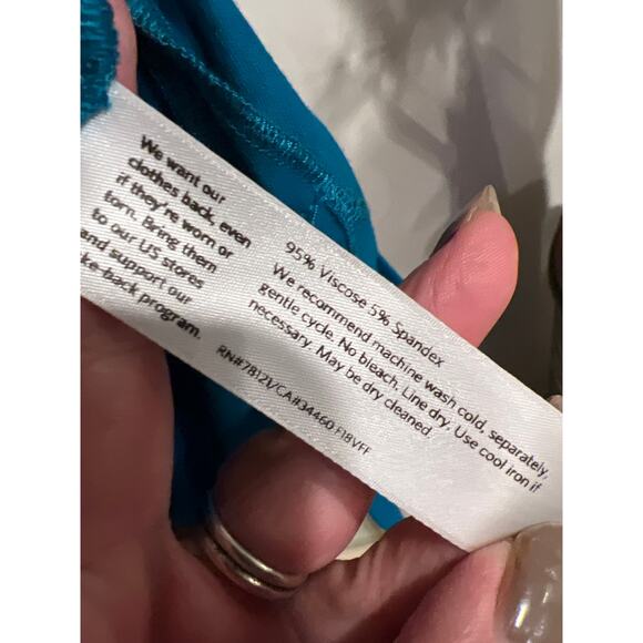 Eileen Fisher size XS teal v-neck long sleeve tee viscose  - Picture 3 of 3